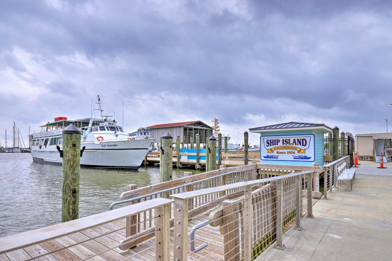 Gulfport Home With Deck And Grill, Walk To Beach! エクステリア 写真